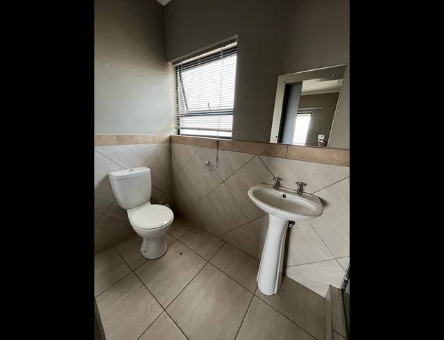 1 bed property to rent in GLEN AUSTIN AH